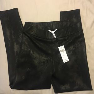 Bcbgeneration black patterned leggings